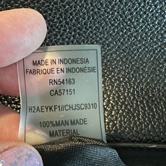 BNWOT Calvin Klein Foldover Flap Crossbody Bag - Picture 10 of 13